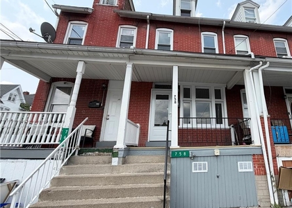 758 Pawnee Street - Photo 1