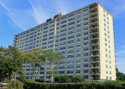 2625 Park Avenue - Photo 1