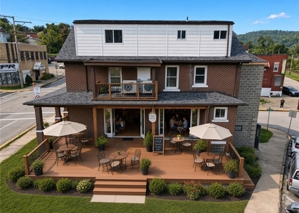 401 Brinton Ave - Photo 1