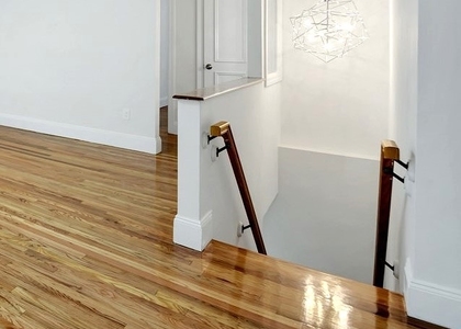 East 70th Street - Photo 1