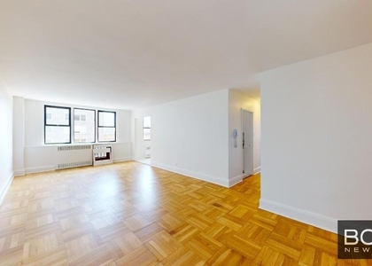 East 79th Street - Photo 1