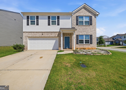 800 Royal Red Court - Photo 1