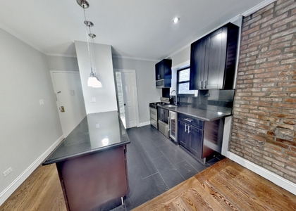 West 52nd Street - Photo 1