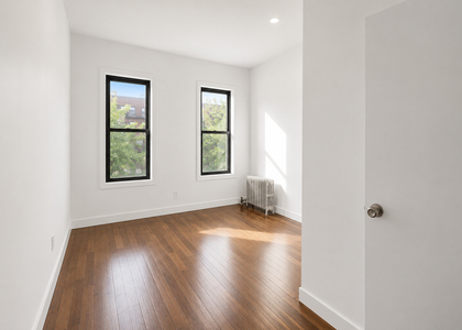 886 Franklin Avenue - Photo 1