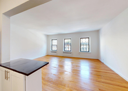 947 first avenue - Photo 1
