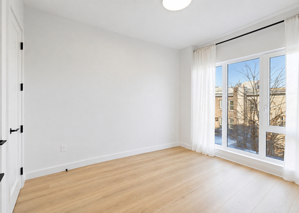 1615 Cedar Street - Photo 1