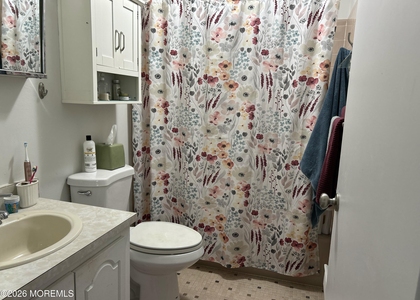 1211d Shetland Drive - Photo 1