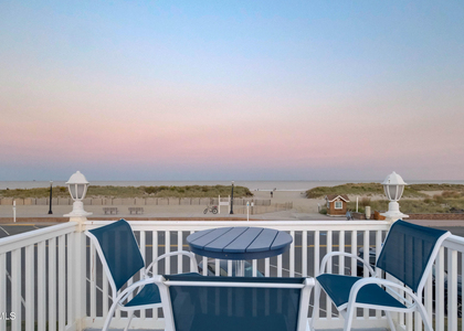 100 Ocean Avenue N - Photo 1