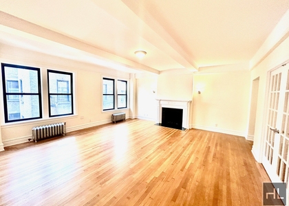 East 80th Street - Photo 1