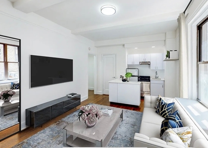 East 46 Street - Photo 1