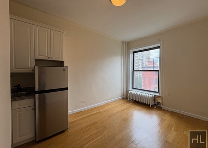 West 72 Street - Photo 1