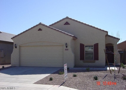 42969 W Elizabeth Avenue - Photo 1