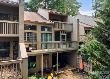 222 Riverview Terrace - Photo 1