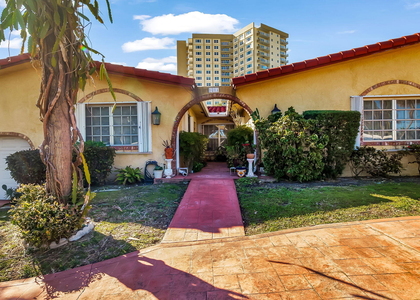 3304 Se 11th Street - Photo 1