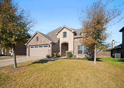 225 Lariat Trail - Photo 1