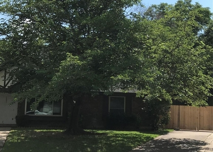 1001 Stableway Lane - Photo 1