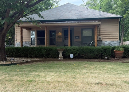 643 E South Street - Photo 1