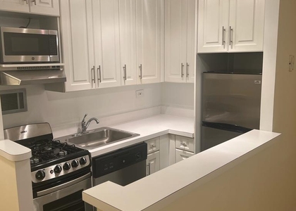 E 82 St / 1st Avenue  - Photo 1