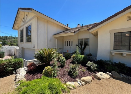 4527 Stark - Photo 1