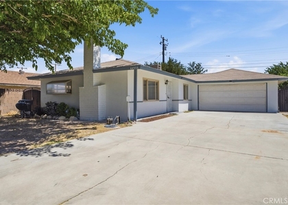 44338 23rd Street W - Photo 1