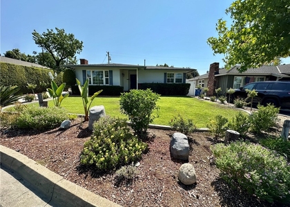 436 N Washington Avenue - Photo 1