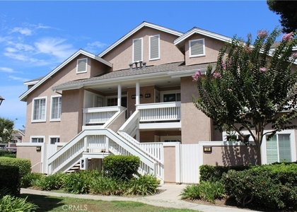 111 Greenfield - Photo 1