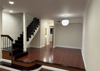 22865 Del Valle Street - Photo 1
