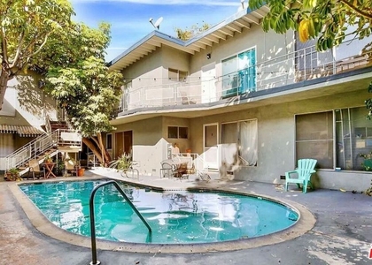 941 N San Vicente Boulevard - Photo 1