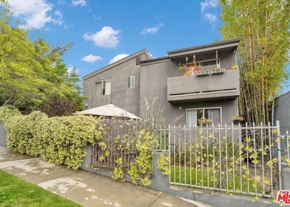 2714 Auburn Street - Photo 1