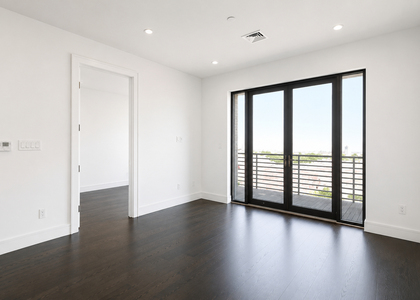 809 Midwood St. - Photo 1