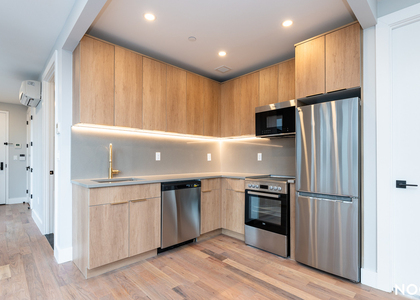 31-61 Vernon Blvd 11106 - Photo 1
