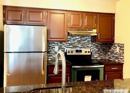 513 Aspen Drive - Photo 1