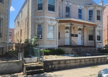 149 Lewis Street - Photo 1