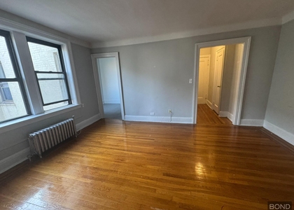 32-15 35th Street - Photo 1