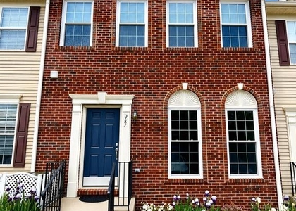 987 Longview Lane - Photo 1