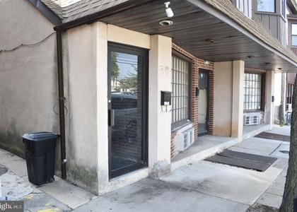 13 W 10th Street - Photo 1