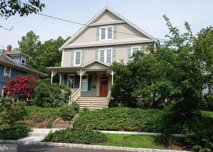 36 Hart Avenue - Photo 1