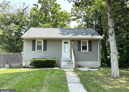817 Graisbury Avenue - Photo 1