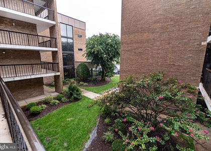 227 Canal Park Drive - Photo 1
