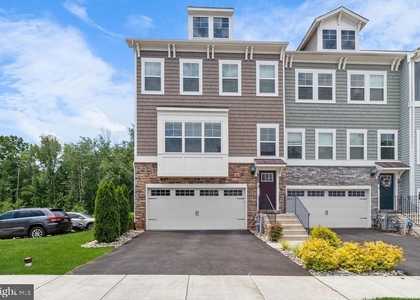 1035 Edenberry Way - Photo 1