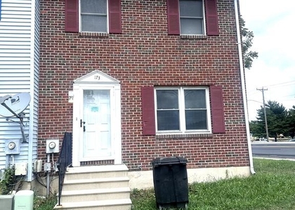 173 Hampton Drive - Photo 1