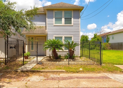 1118 Wilson Street - Photo 1