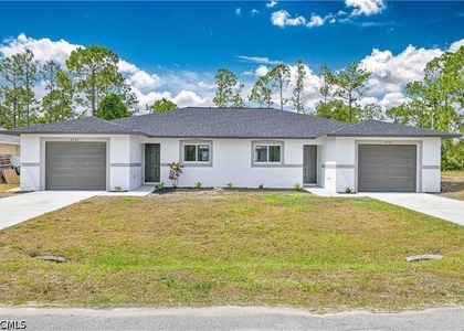 4733 28th Street Sw - Photo 1