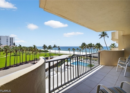 4001 Gulf Shore Boulevard N - Photo 1
