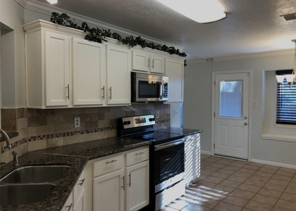 11075 Landsbury Court - Photo 1