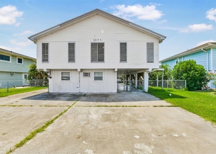 1073 Redfish Street - Photo 1