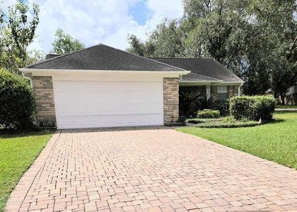 3102 E Heatherock Circle - Photo 1