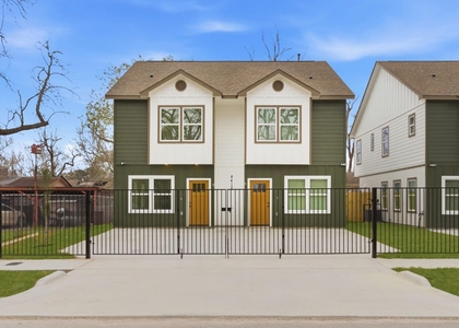 8412 Darien Street - Photo 1