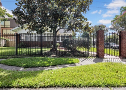 1702 Ruth Street - Photo 1