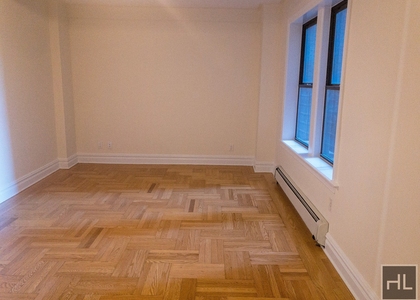 West 79 Street - Photo 1